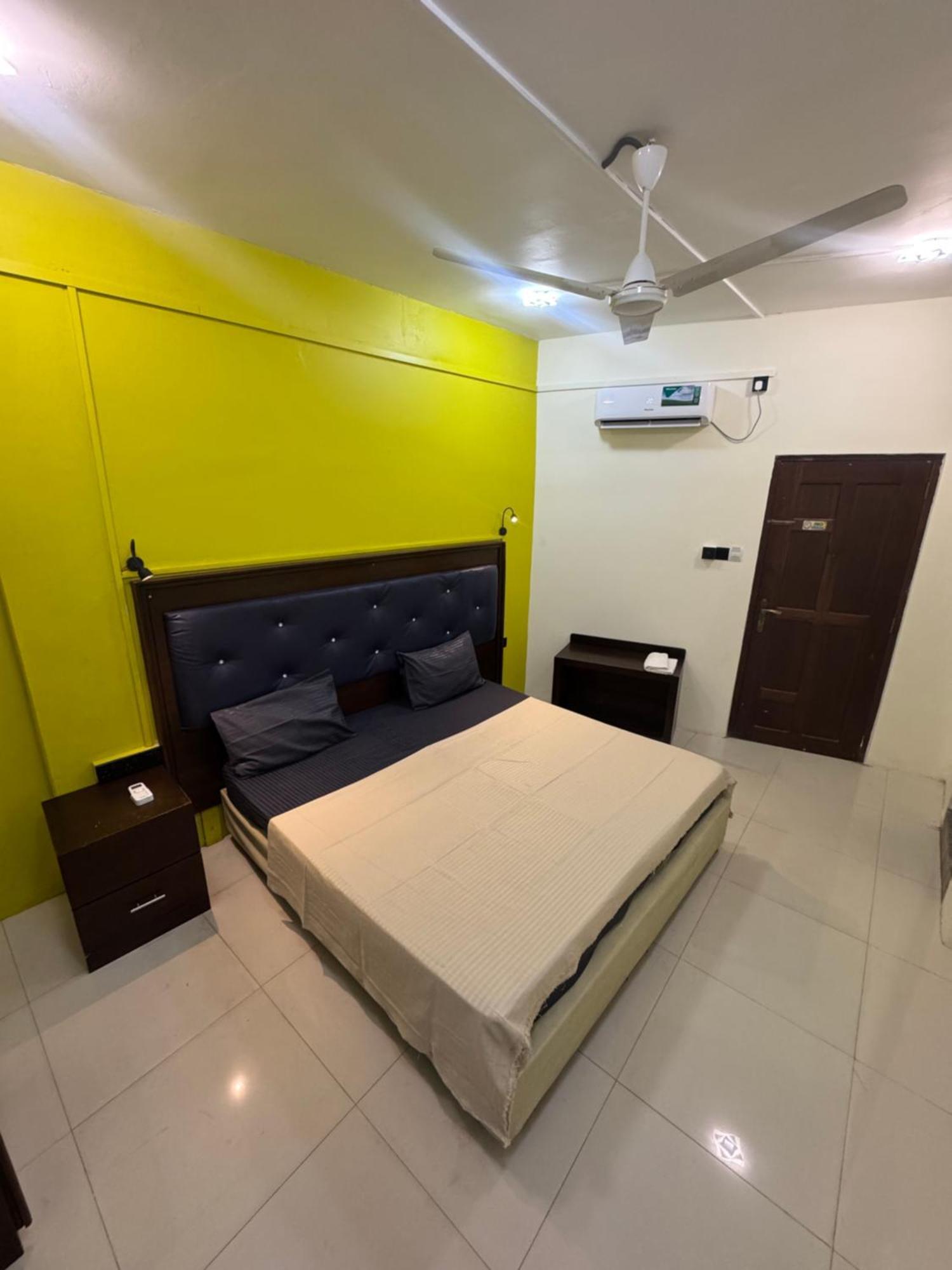 Metro City Hotel Коломбо Экстерьер фото